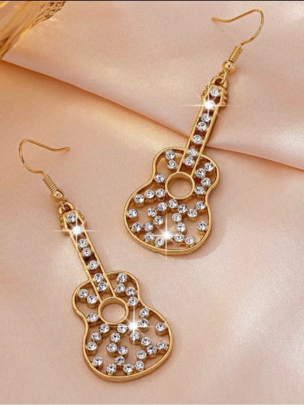 Music Theme Dangle Earring - Pick 1 (buy now) - Picture 9 of 11